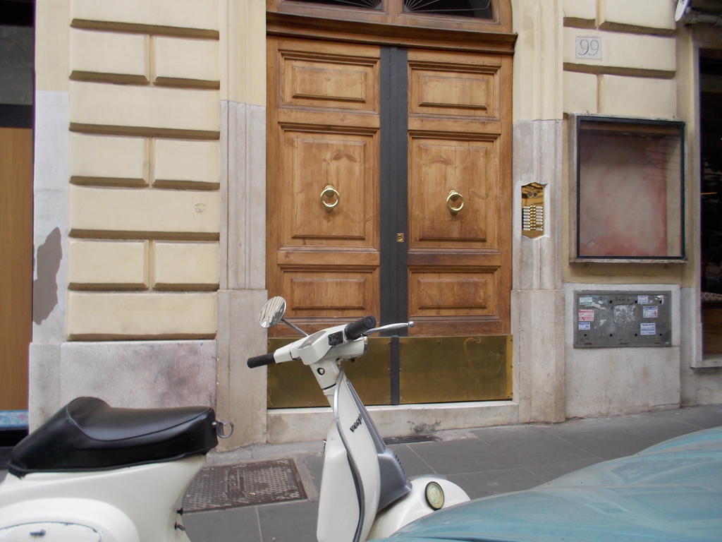 ローマ メルラｰナ スイート 2 Bed & Breakfast 部屋 写真