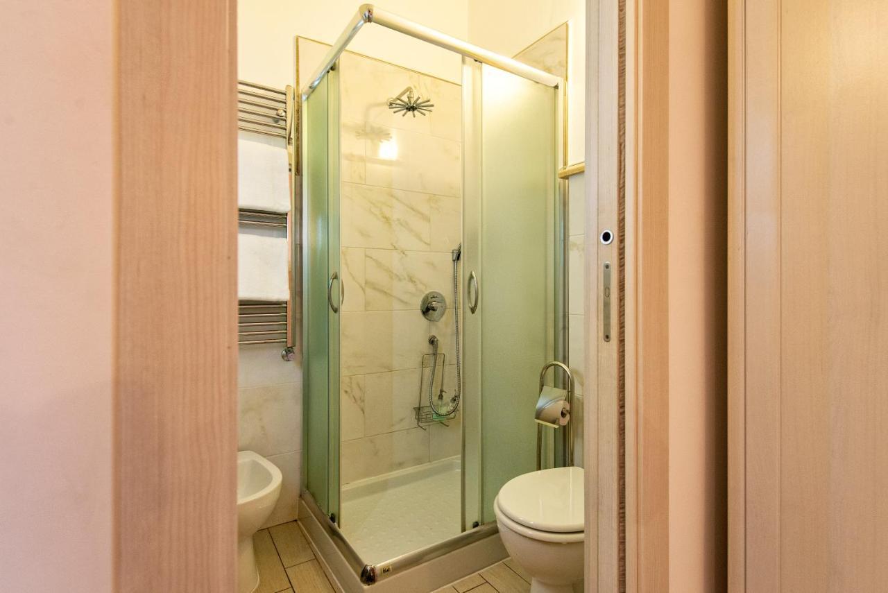 ローマ メルラｰナ スイート 2 Bed & Breakfast エクステリア 写真